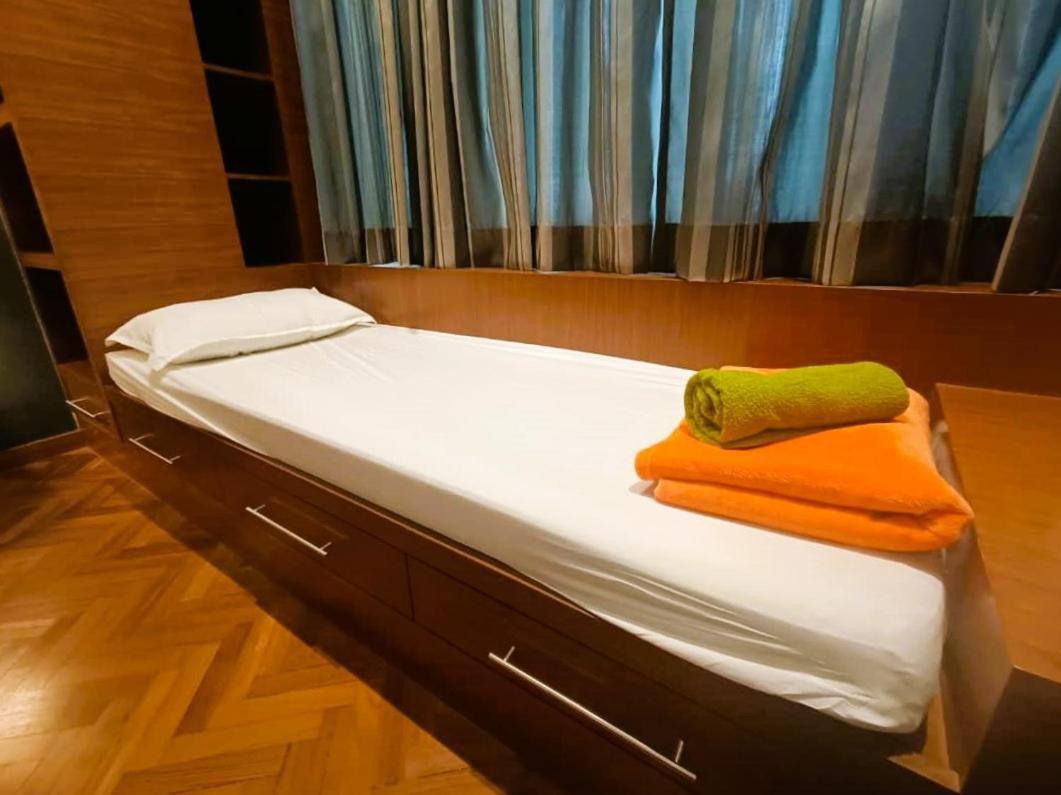Straits Quay Marina Suites Penang By Aurorahomes Bagan Jermal Luaran gambar