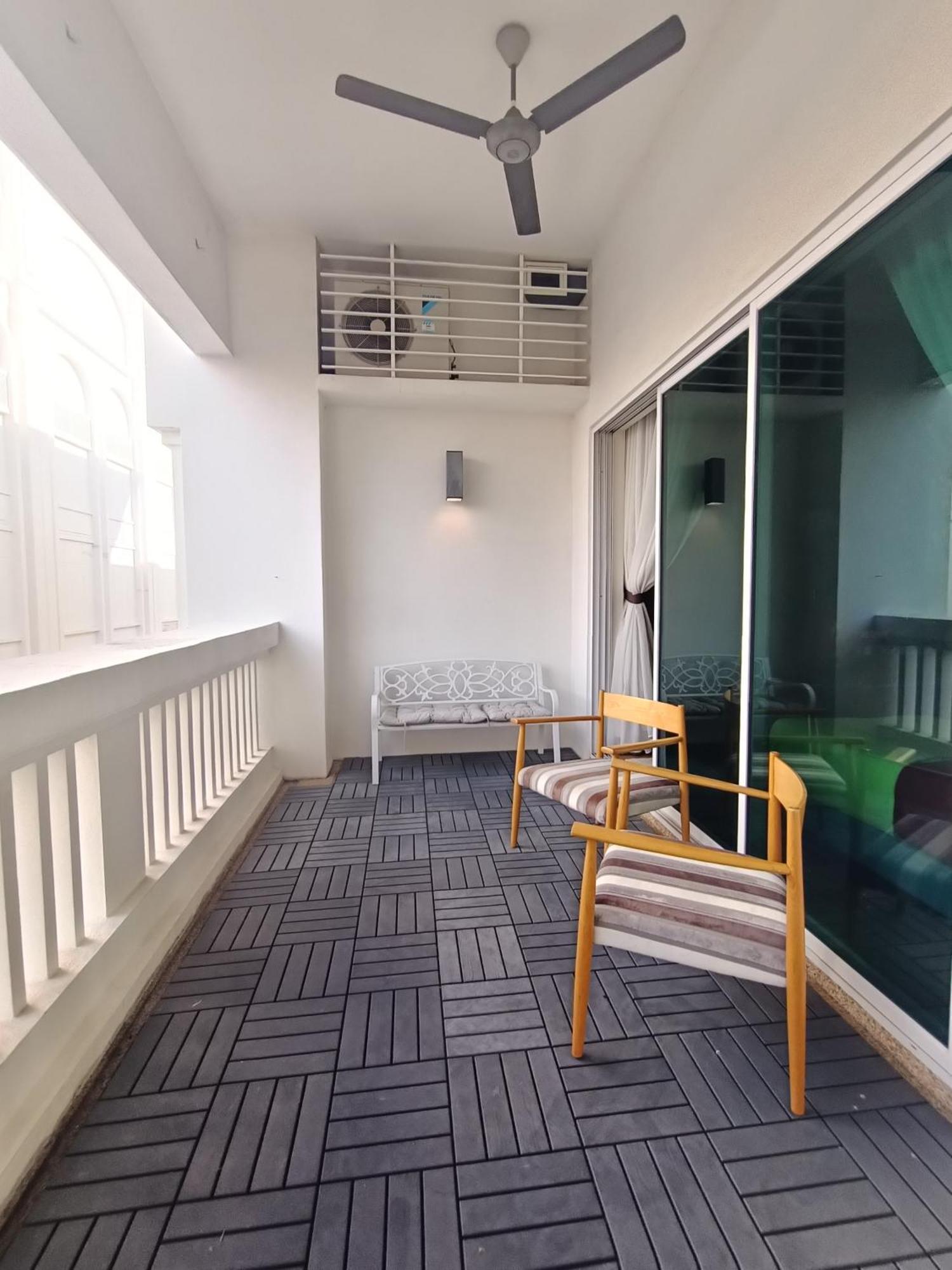 Straits Quay Marina Suites Penang By Aurorahomes Bagan Jermal Luaran gambar
