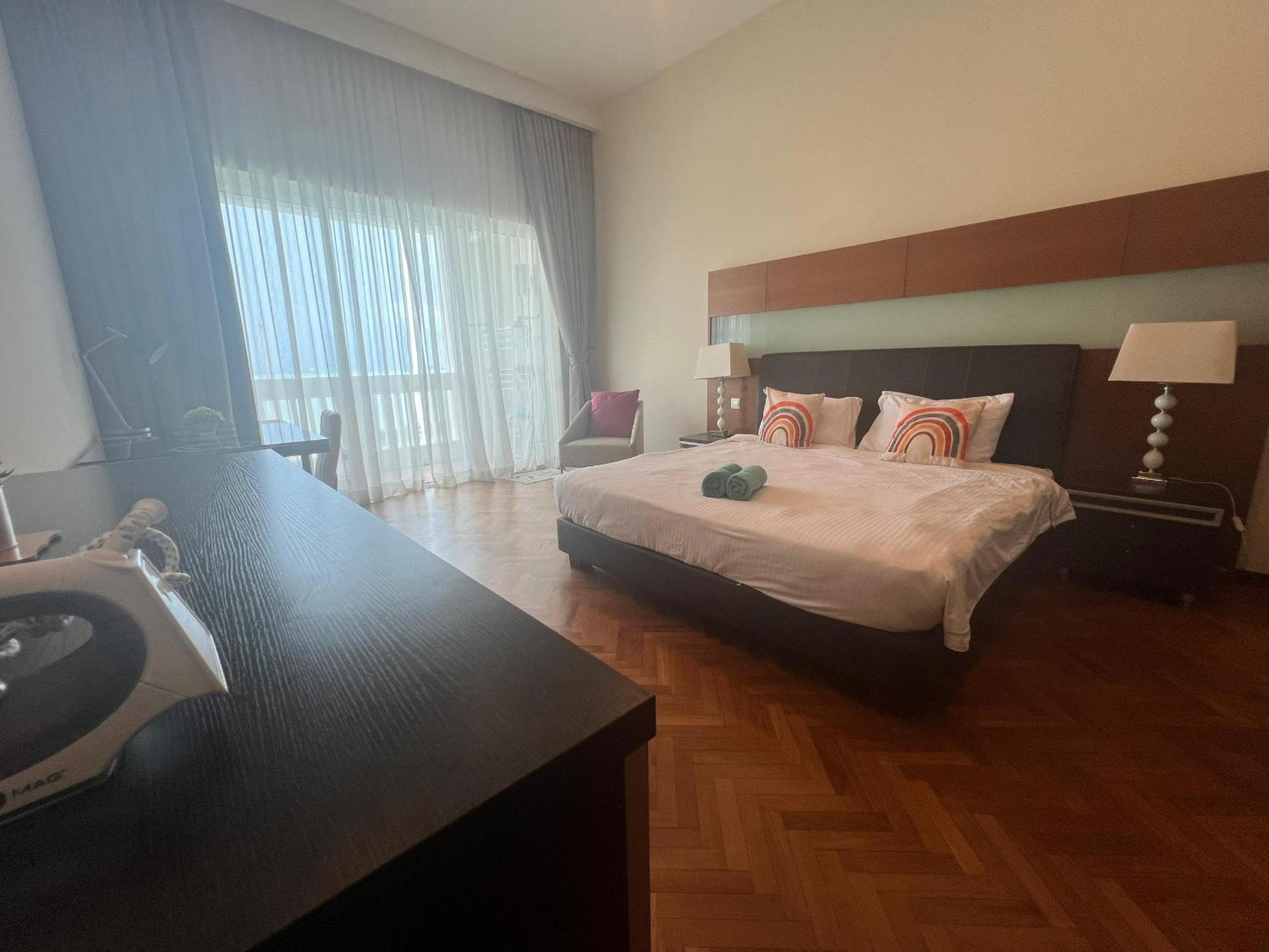 Straits Quay Marina Suites Penang By Aurorahomes Bagan Jermal Luaran gambar